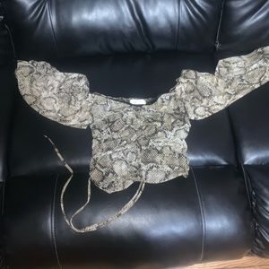 Snake print long sleeve